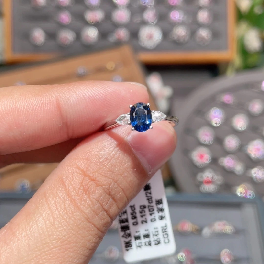 蓝宝石戒指18K金镶嵌0.95ct 皇家蓝