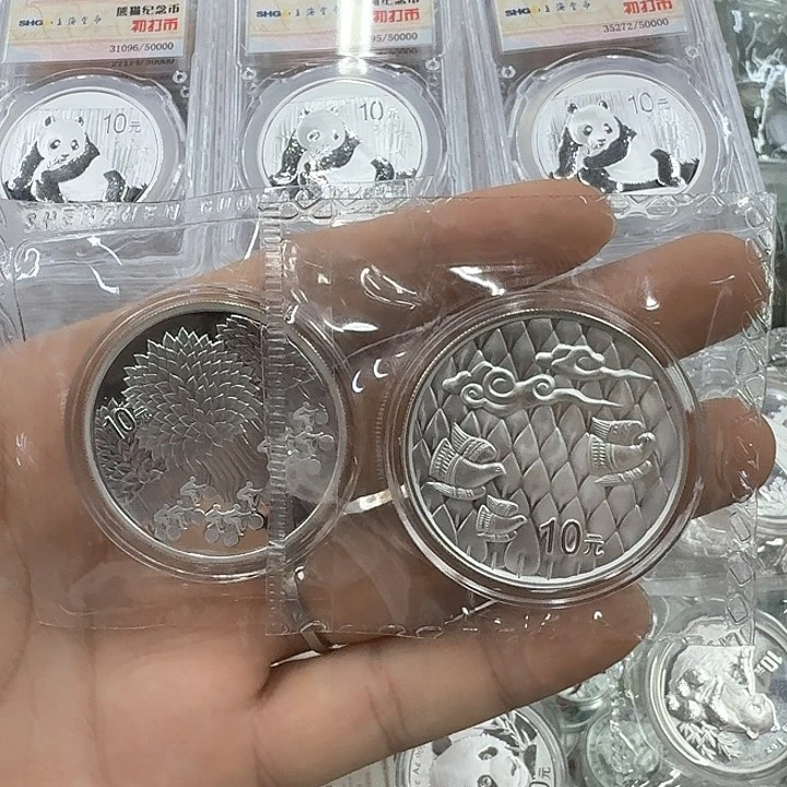纯金植树节1盎司银币两枚/套 带证书
