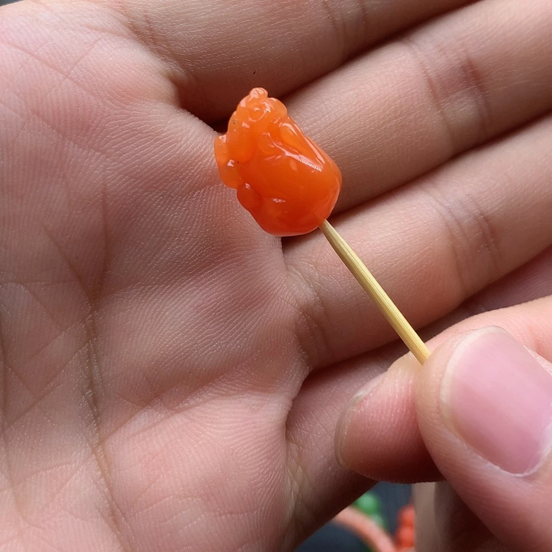 南红玛瑙配饰，发货一个未镶嵌