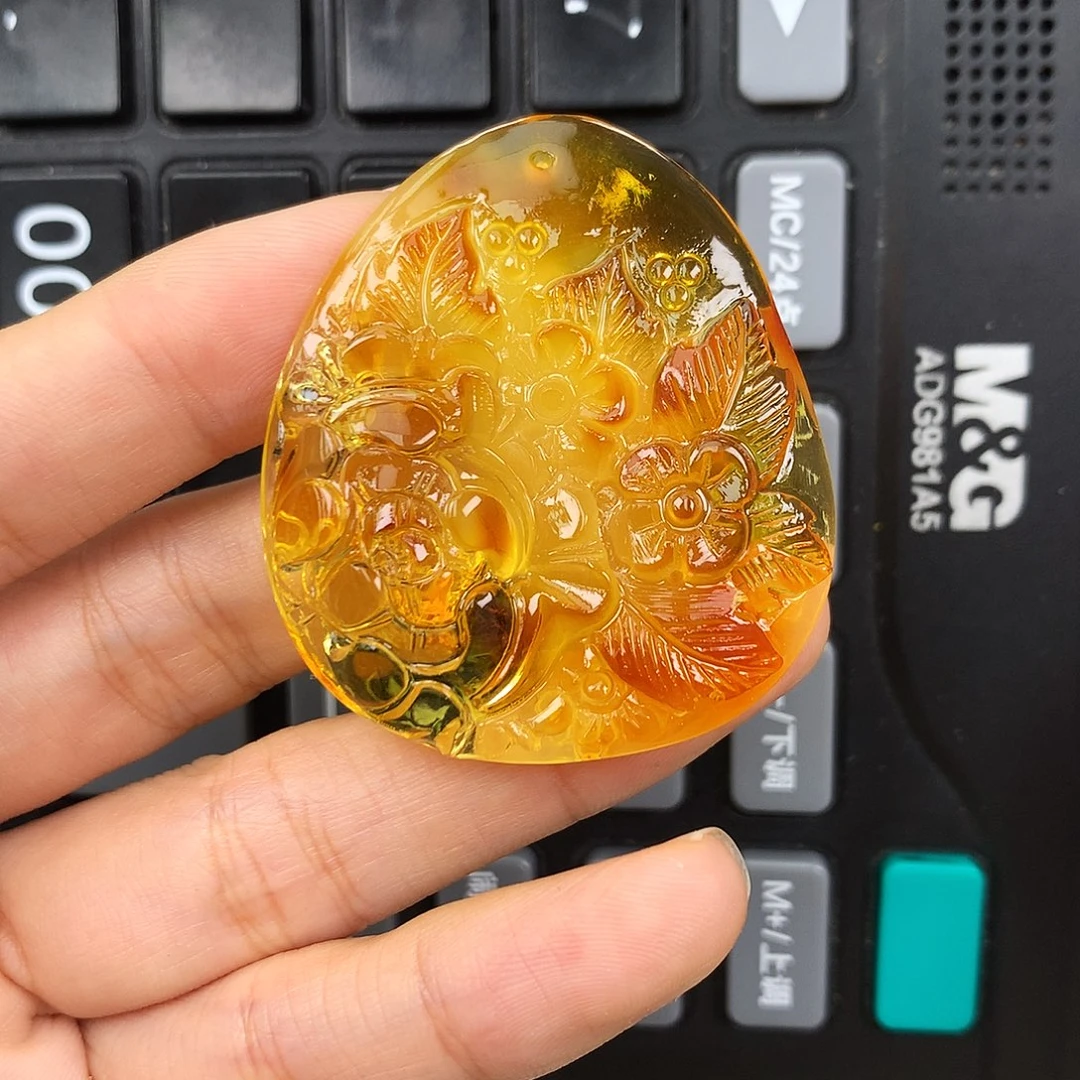 琥珀未镶嵌珠宝奇石