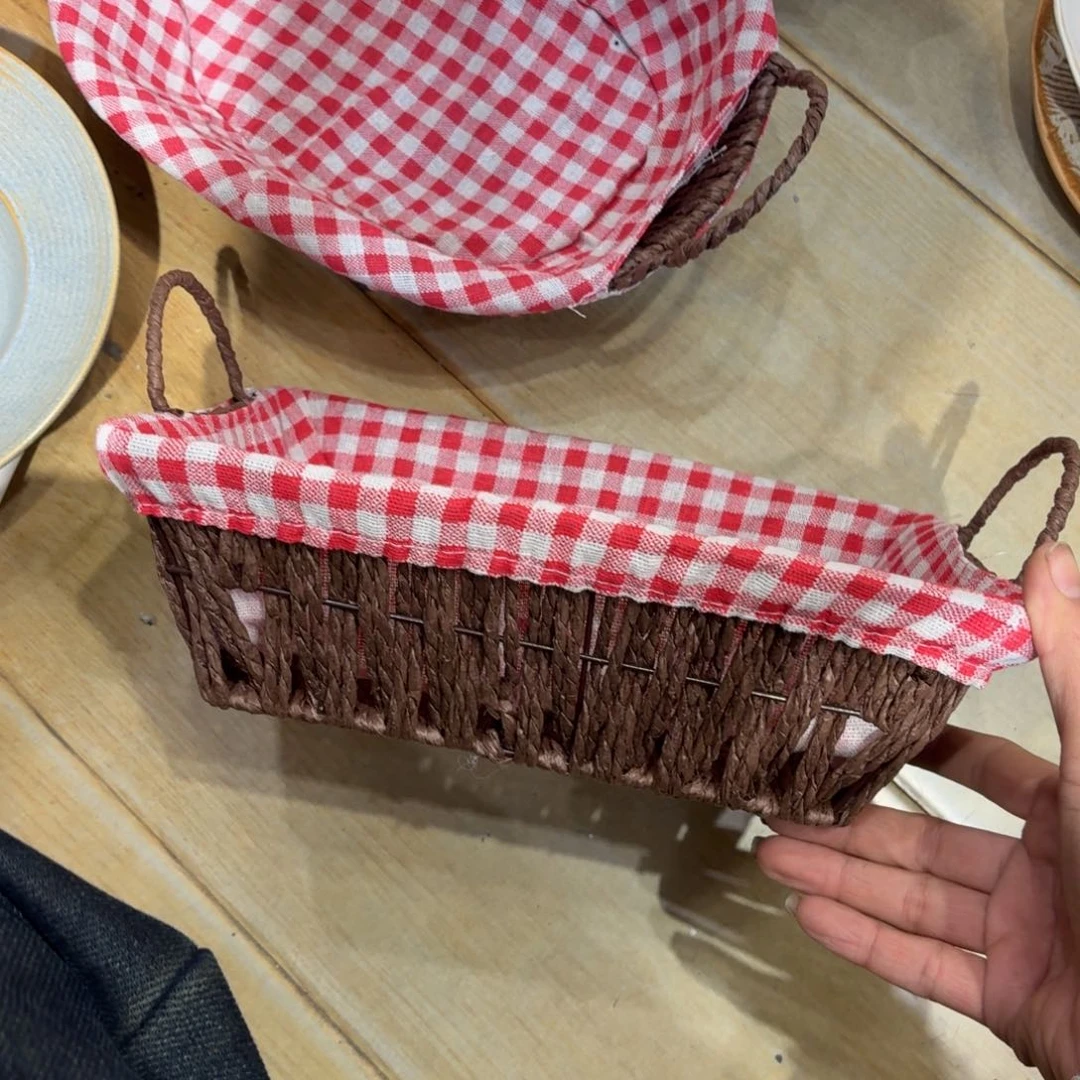 瓷两个两个讲个讲个