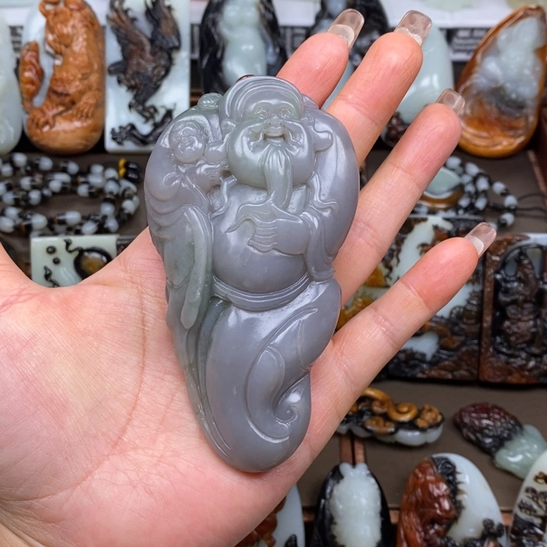 颈饰未镶嵌和田玉