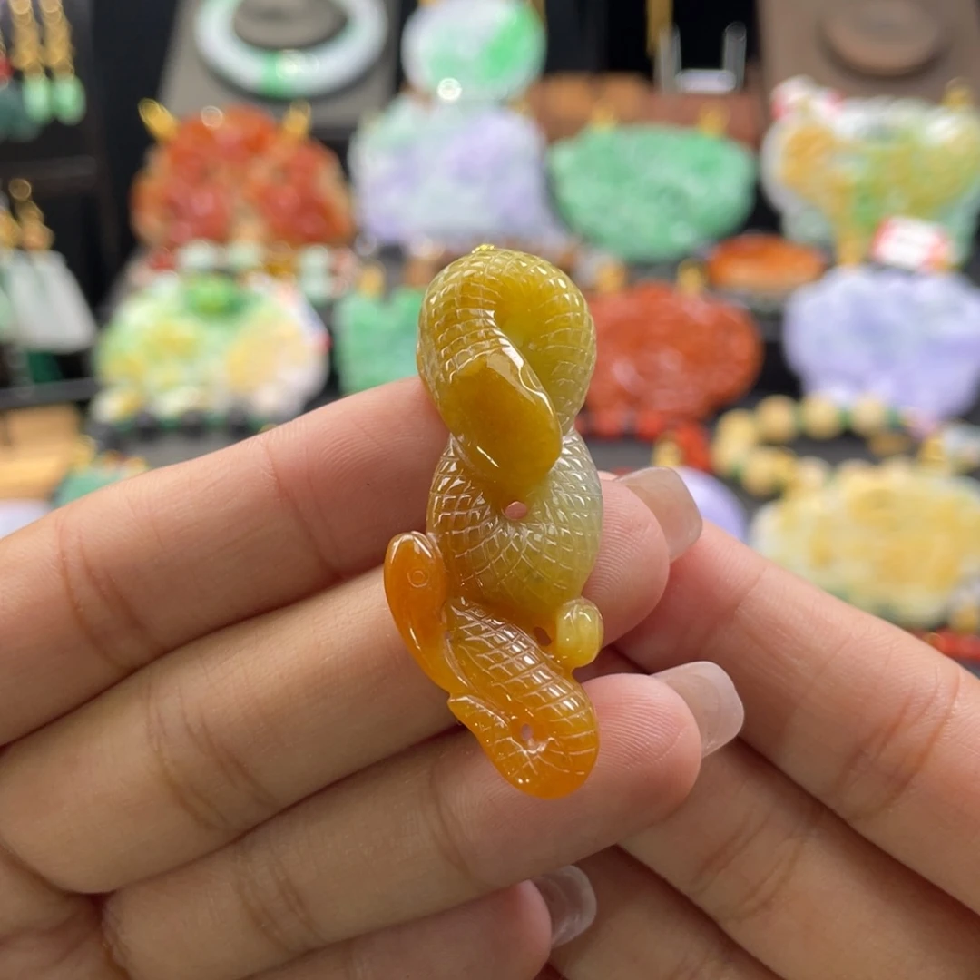 翡翠未镶嵌颈饰代编织