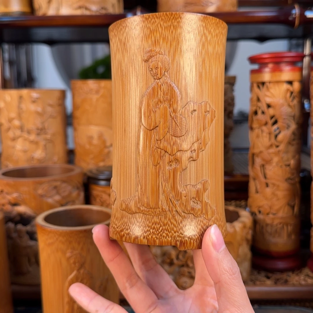 手工竹雕笔筒老料