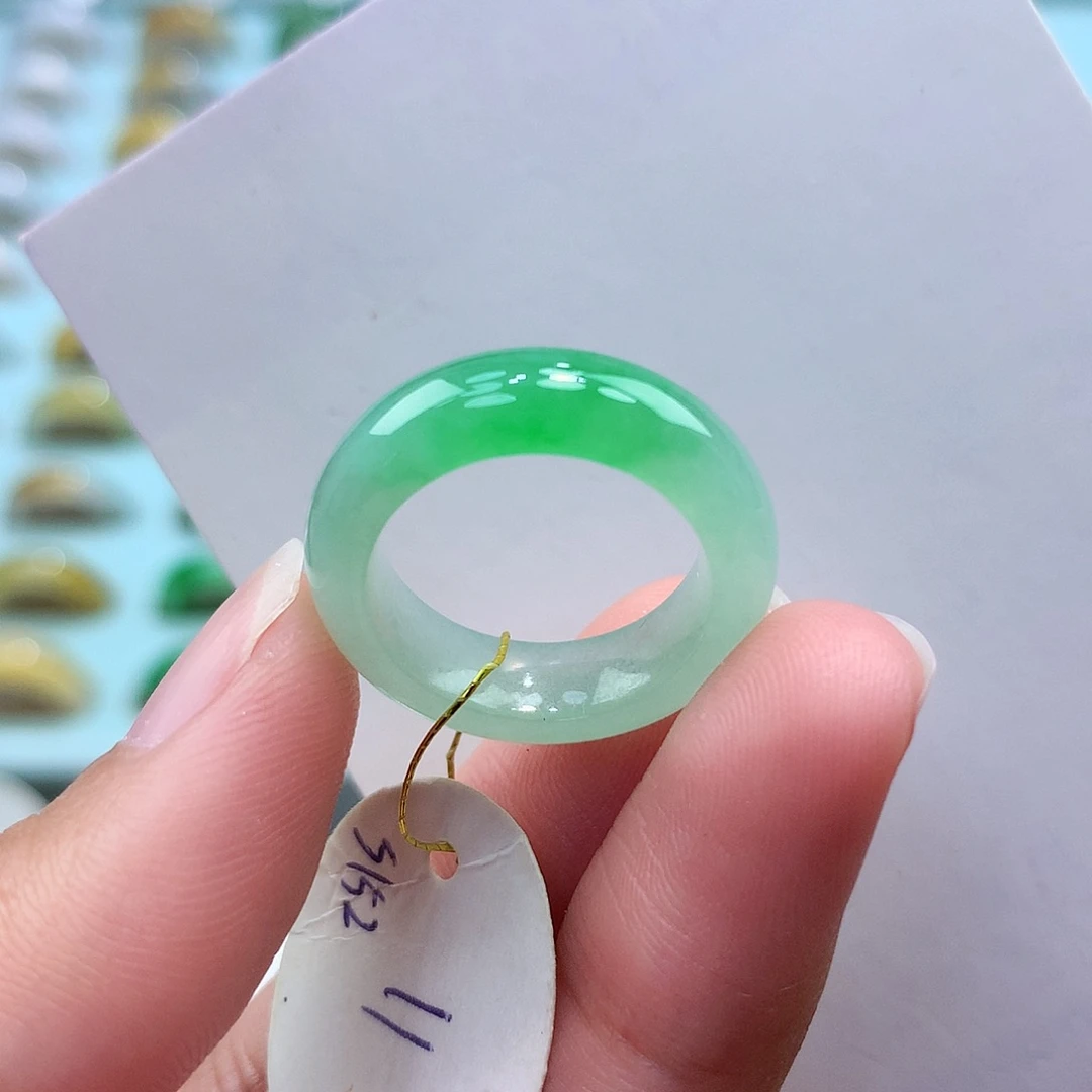 未镶嵌戒指翡翠11圈