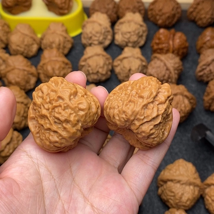 文玩核桃吊坠蛤蟆38