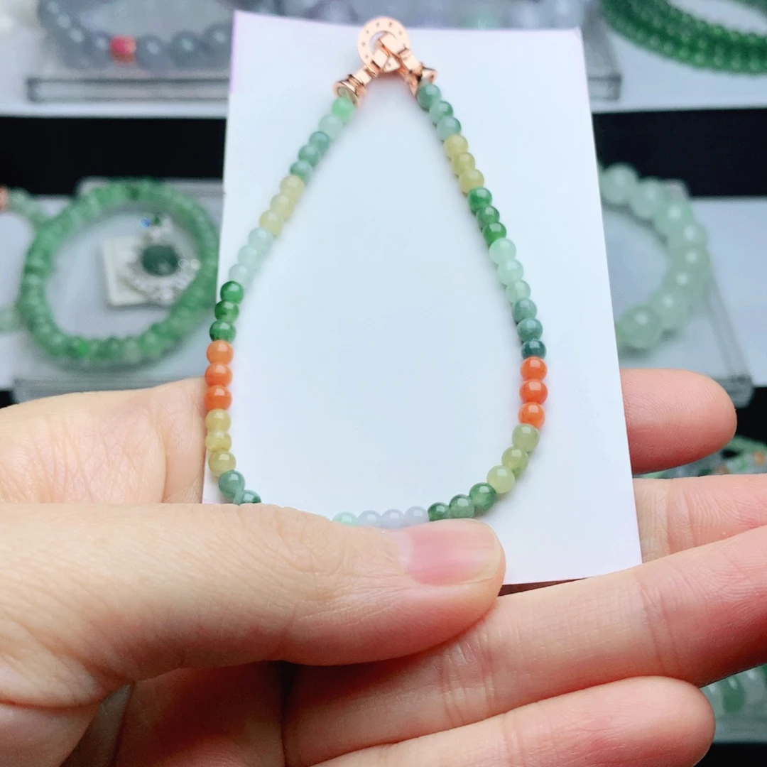 翡翠颈饰未镶嵌沉*珠串