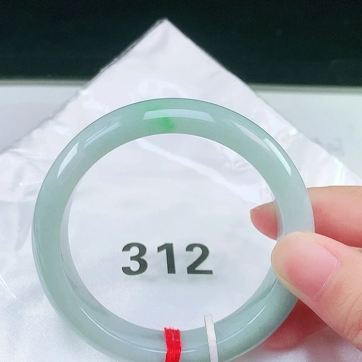翡翠未镶嵌手镯57.3
