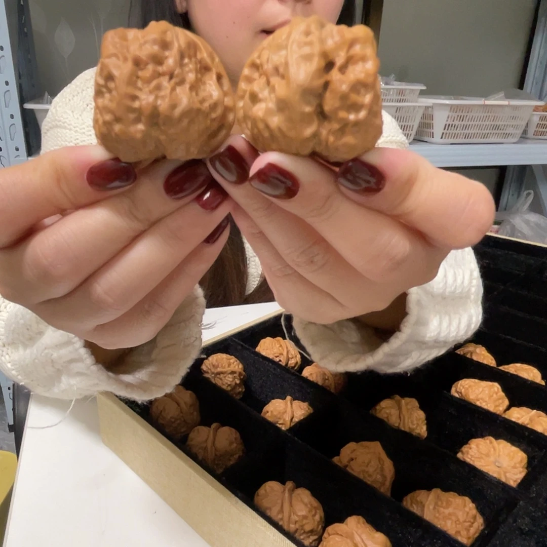 文玩核桃把件蛤蟆头