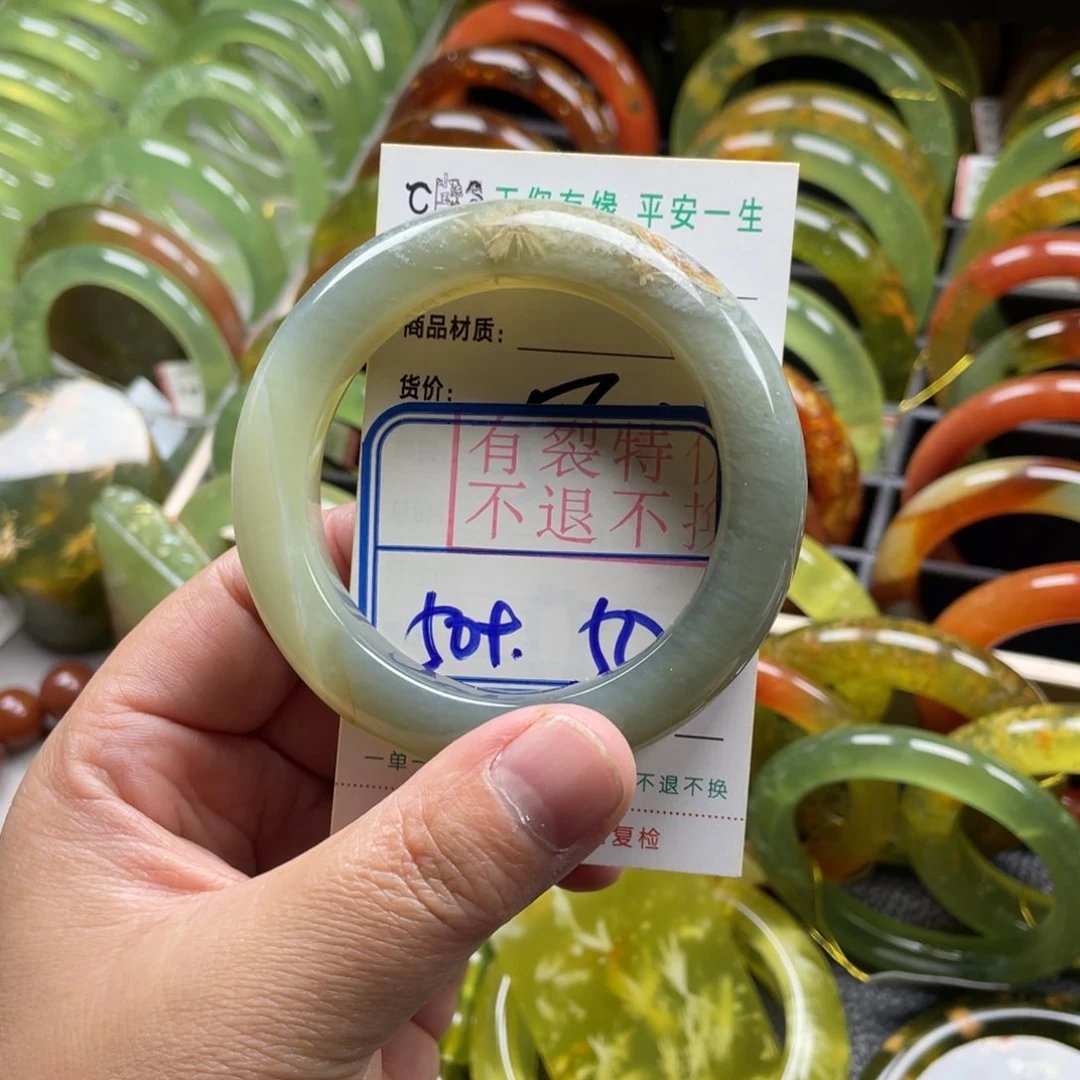 未镶嵌蛇纹石玉手镯有裂手镯特价不退不换