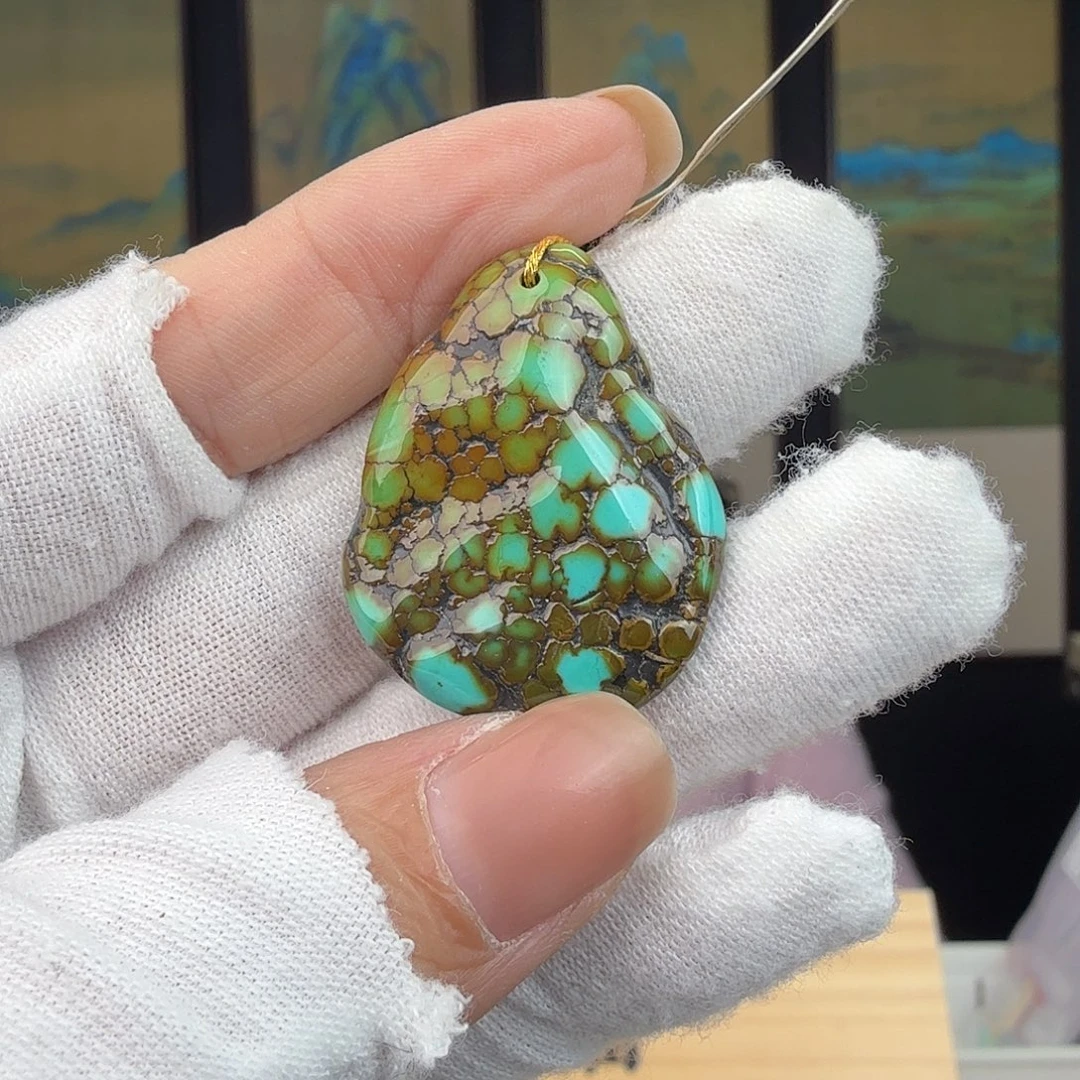 绿松石未镶嵌珠宝奇石