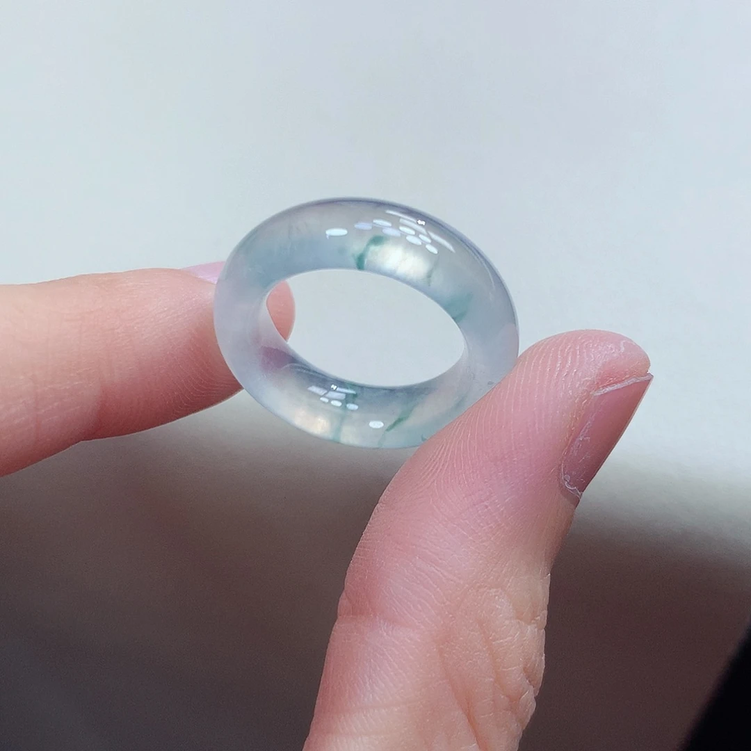 翡翠未镶嵌戒圈10号