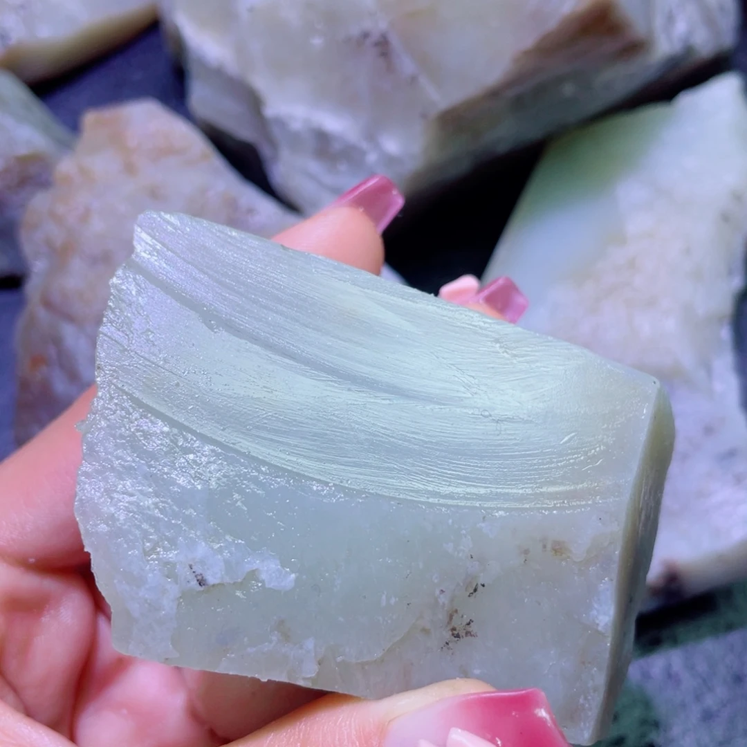 和田玉未镶嵌珠宝半成品