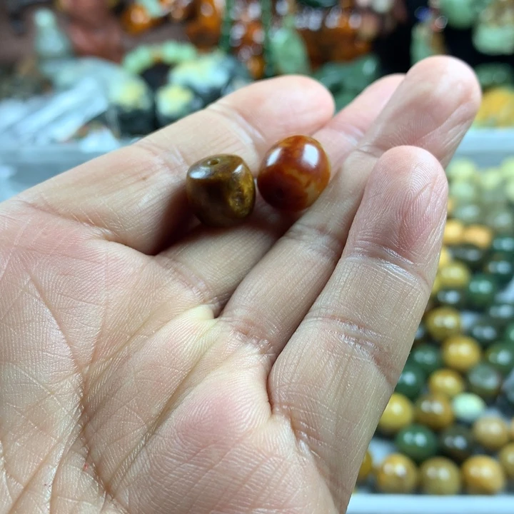 透闪石质玉未镶嵌吊坠阿*