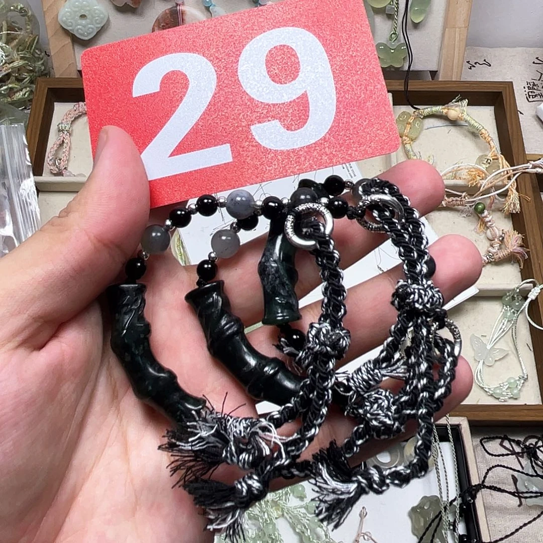 蛇纹石玉合金颈饰