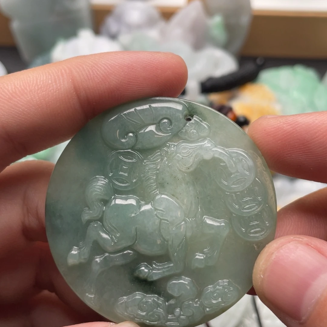翡翠未镶嵌吊坠(不含链)