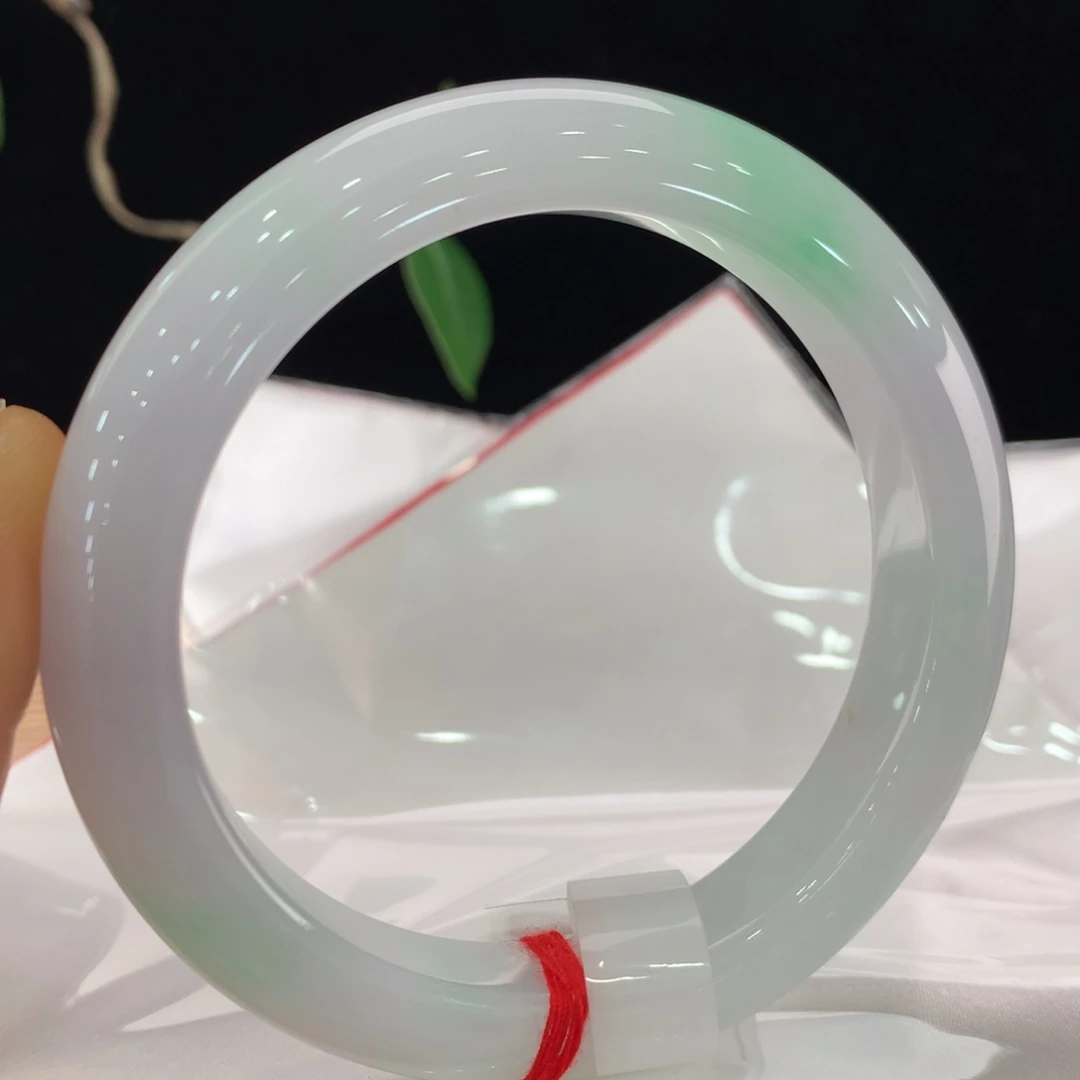 翡翠手镯未镶嵌111-0394