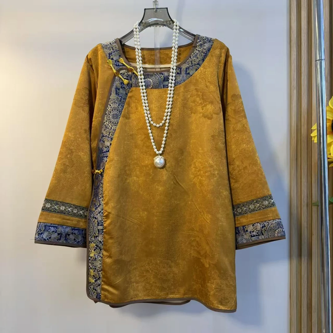 胖妹妹大码秋季新款时尚复古风大衫女韩版洋气重工盘扣提花上衣潮