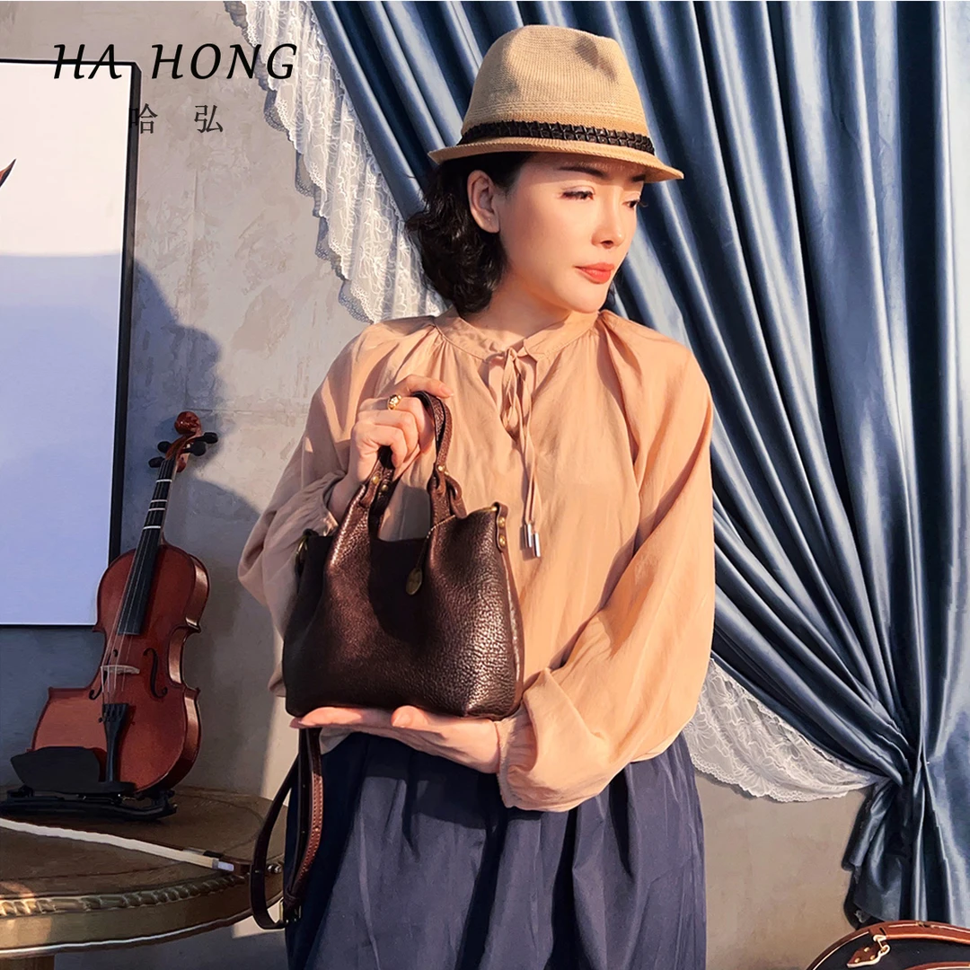 2025秋冬新款时尚百搭手拎包复古百搭雅丹单肩斜挎杨帆包真皮