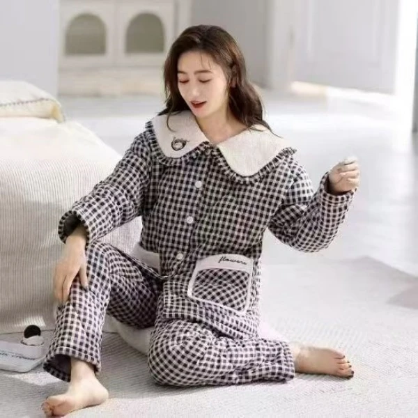 新款女冬季加厚三层夹棉加大码保暖外穿家居服（穿零下5-10度）