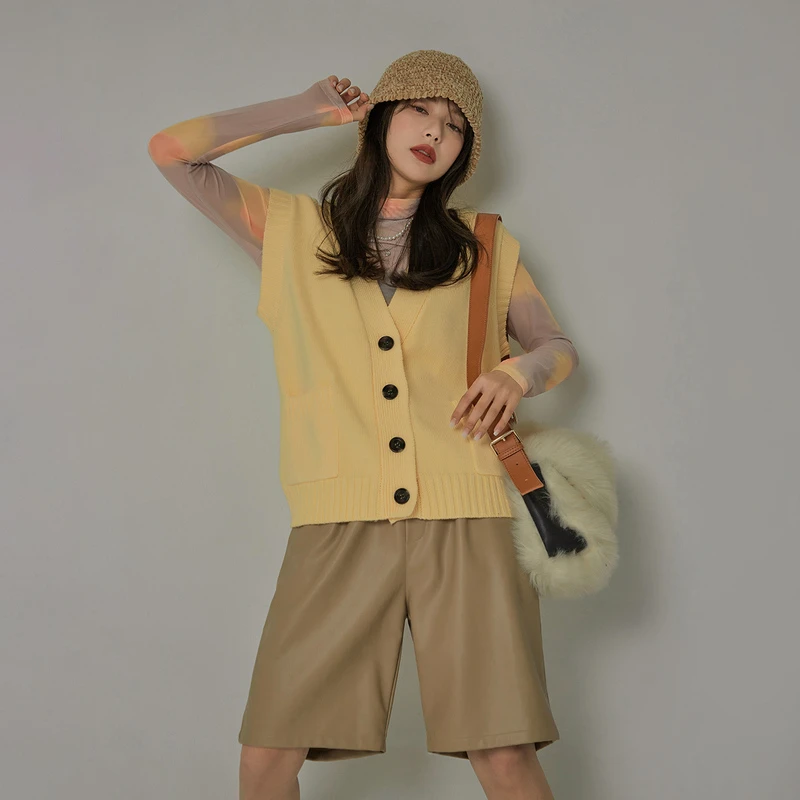 N1301 【马琦尧专属】CHUU纯色单排扣开衫马甲无袖针织衫-Y