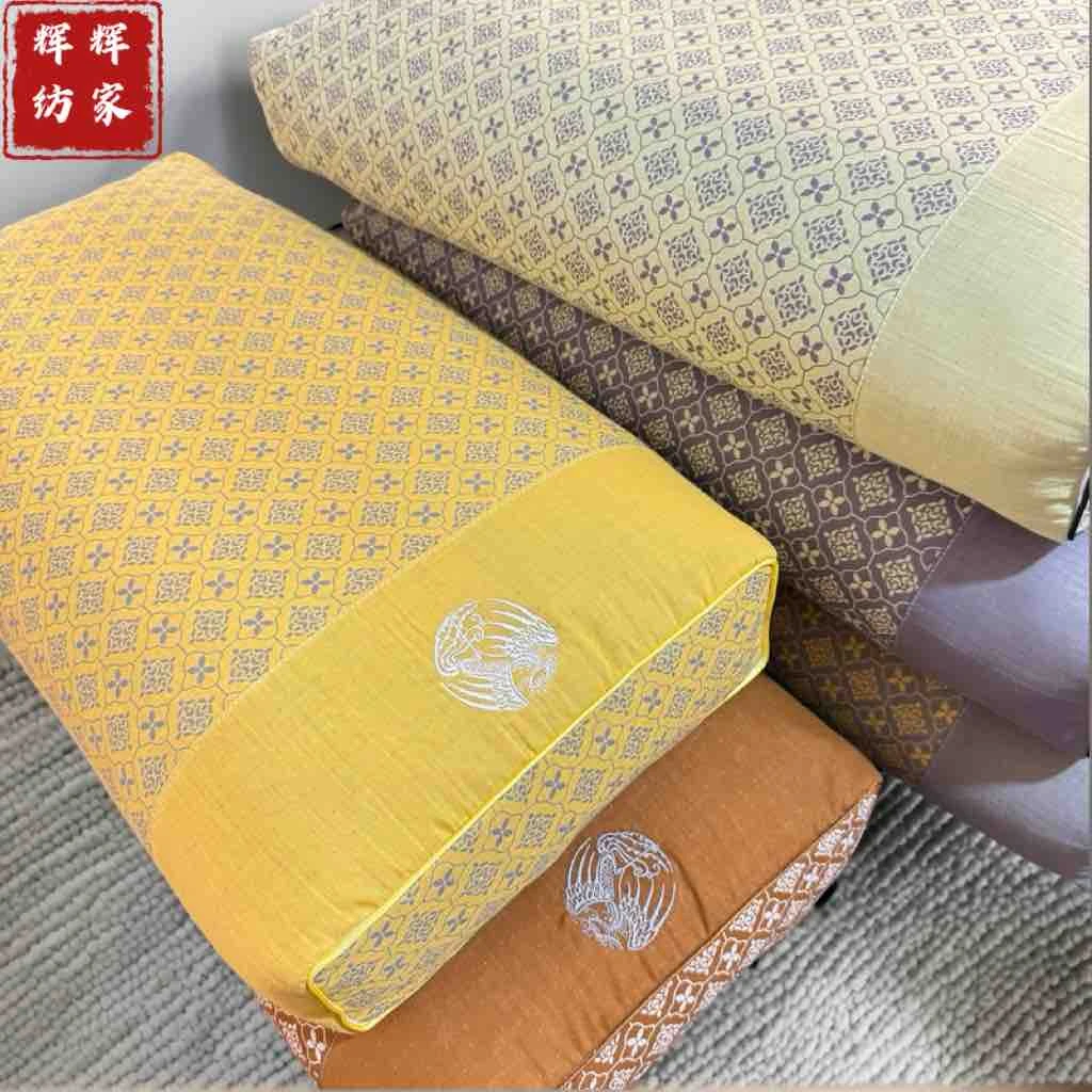 高品质成人护颈枕