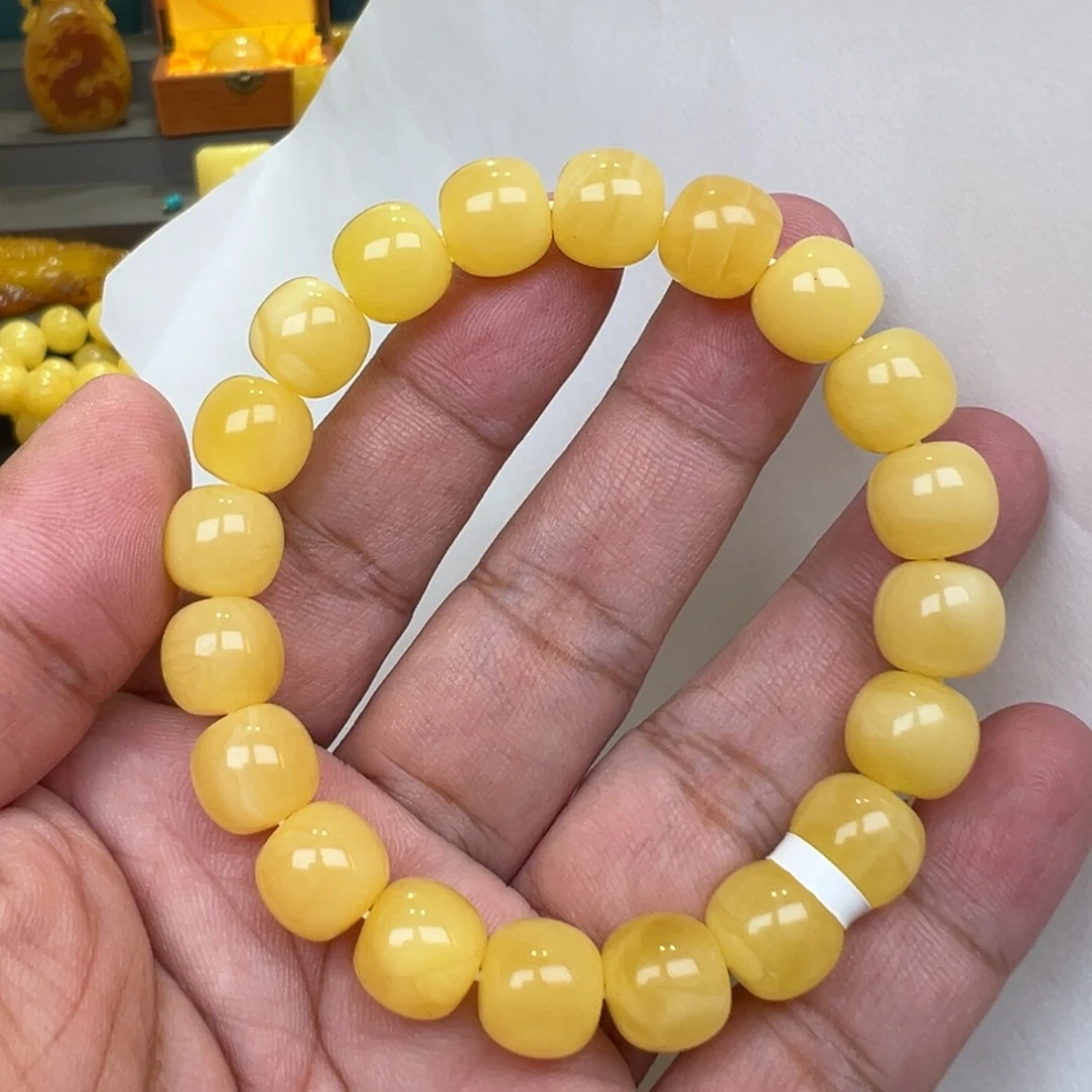 蜜蜡未镶嵌珠宝奇石11加15.83克