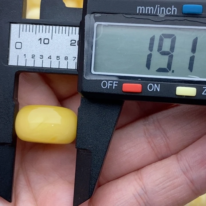 未镶嵌蜜蜡裸石蜜蜡墩子