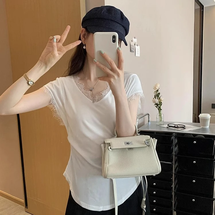 纯欲辣妹蕾丝V领短袖T恤女2025夏季新款爆款收腰遮肚上衣显瘦气质