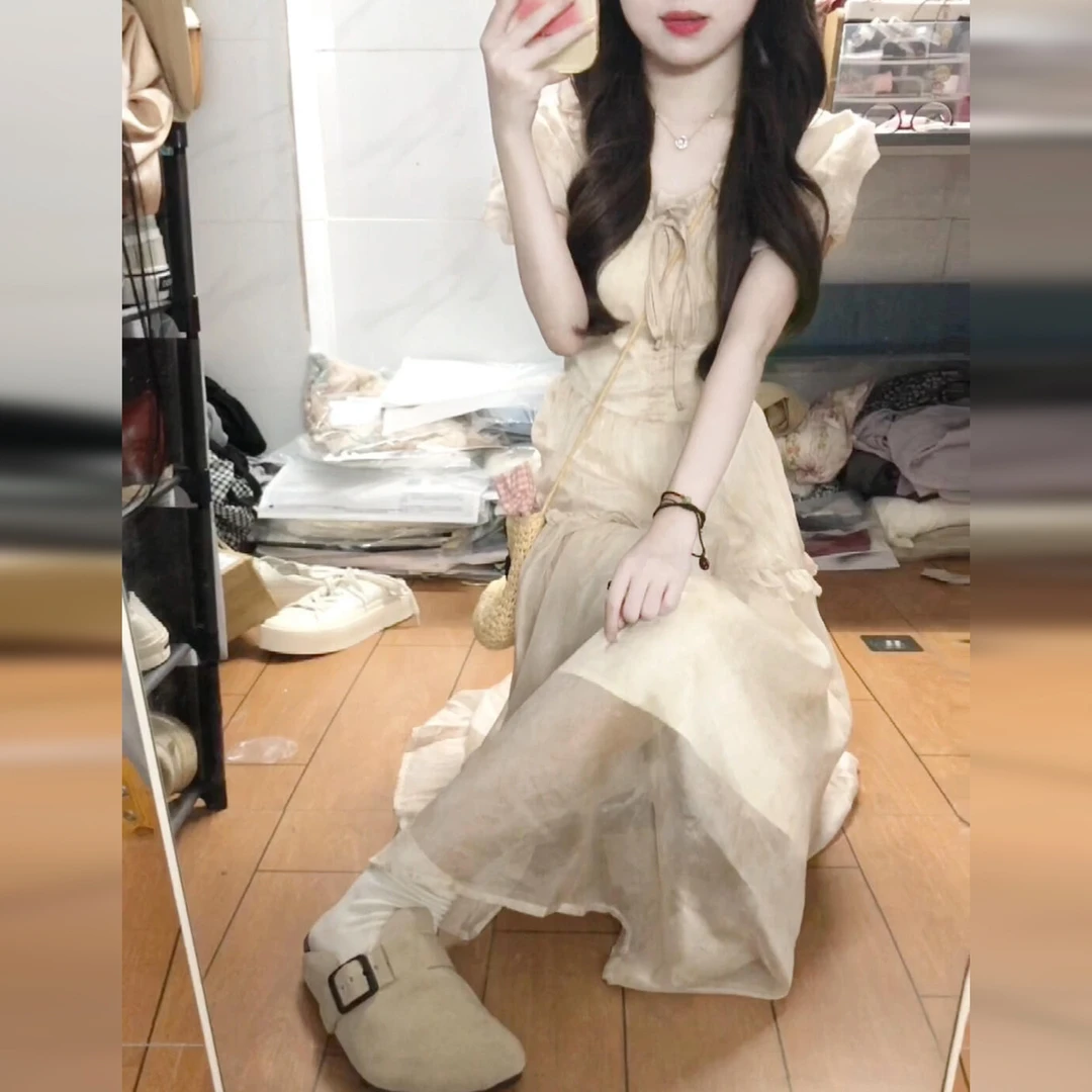 4613茶歇法式甜美泡泡袖连衣裙子新款夏季高级感气质绝美长裙