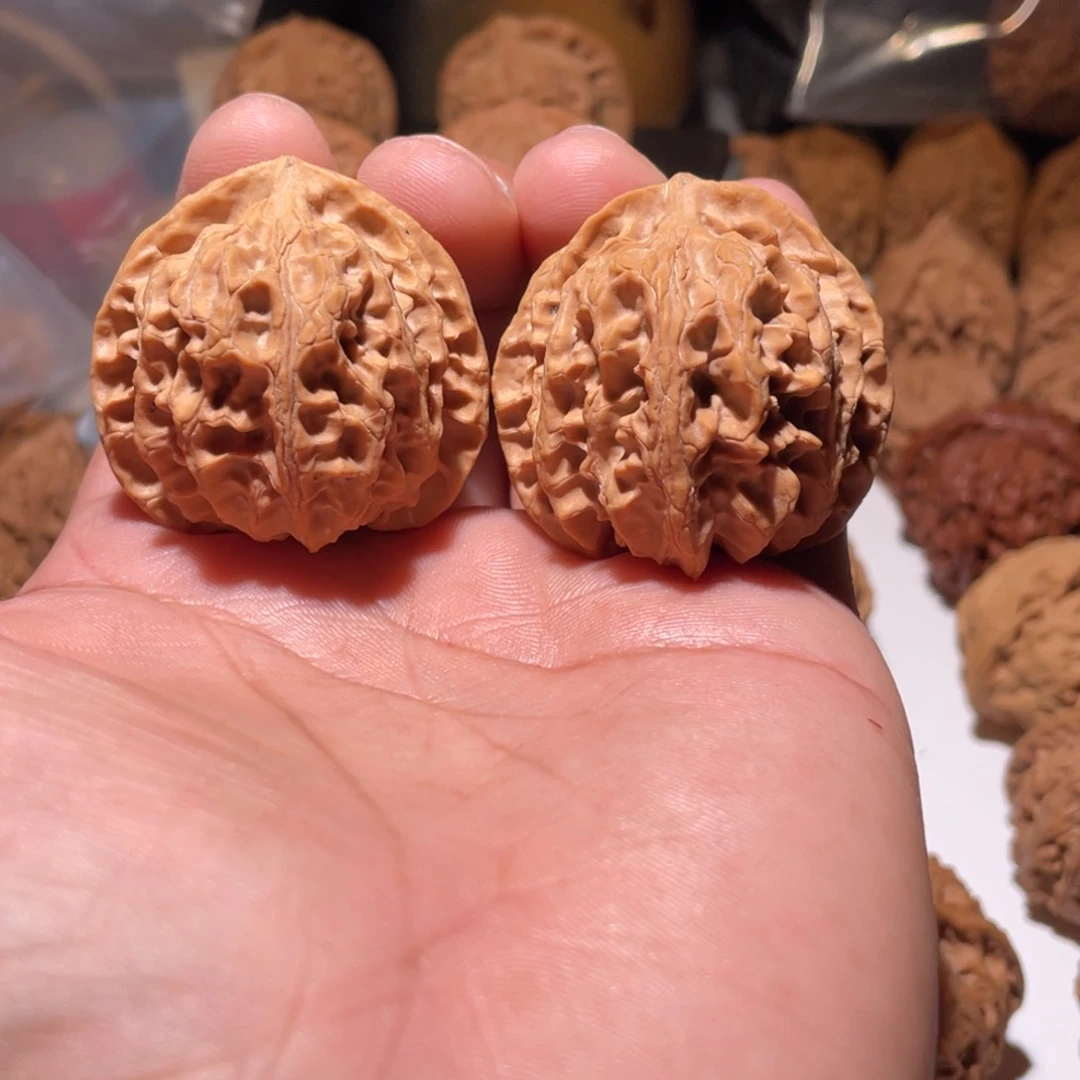 文玩核桃吊坠N**i苹果园