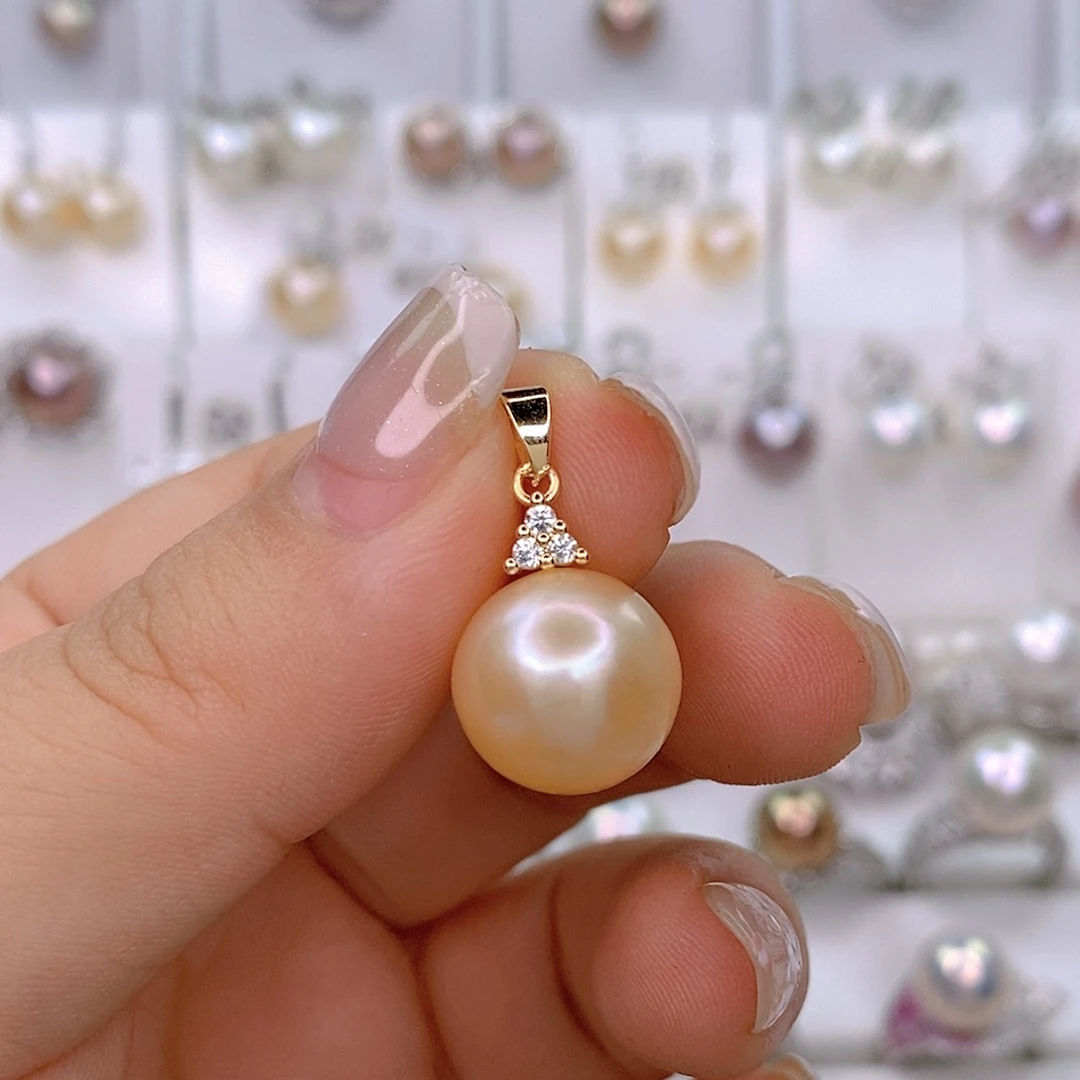 未镶嵌淡水珍珠颈饰