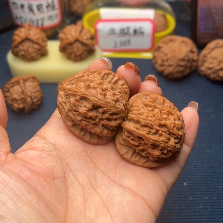 吊坠文玩核桃39白狮子全品