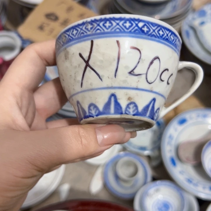 景德镇陶瓷高温瓷耳杯微瑕