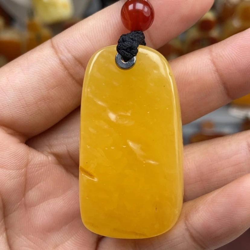 【闪购商品】琥珀颈饰未镶嵌