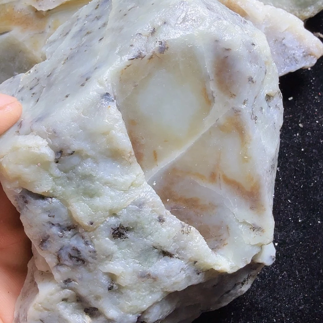 和田玉（糖玉）未镶嵌珠宝半成品