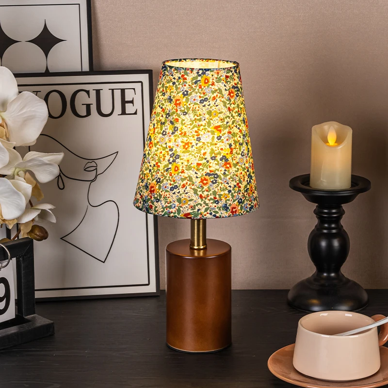 法式布艺碎花台灯床头灯复古书房夜灯氛围小夜灯床头台灯