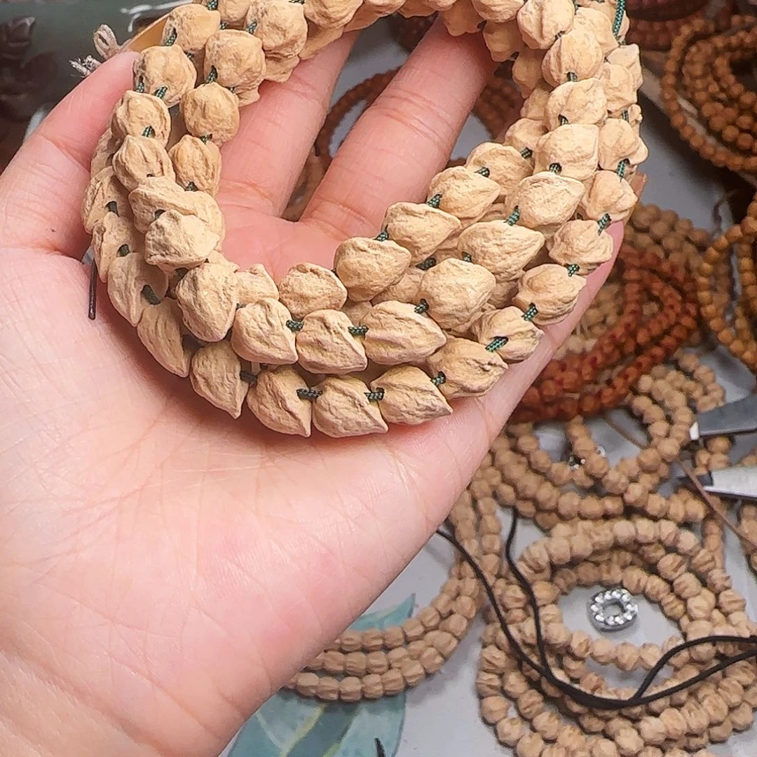 柏香籽/百香籽吊坠随*?