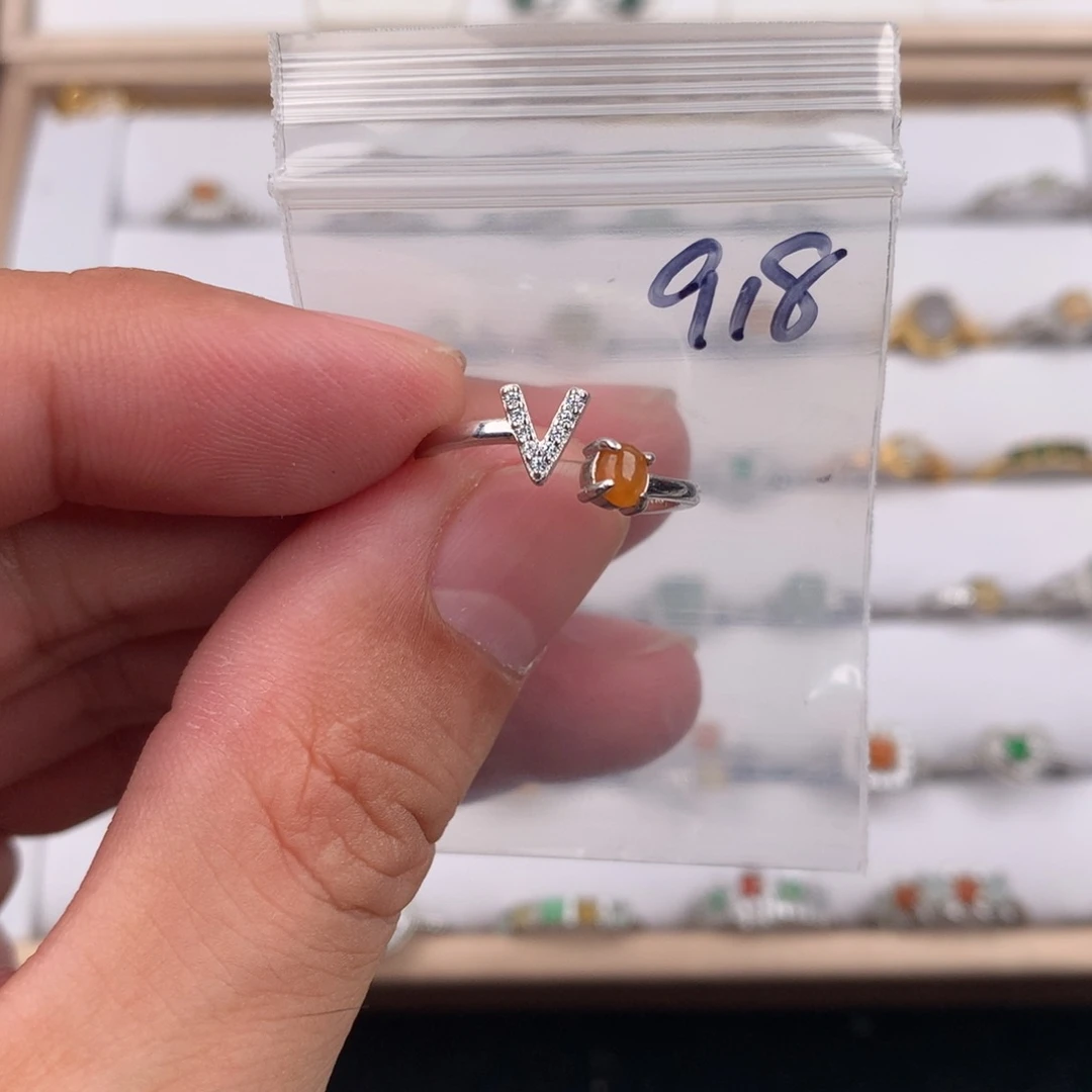 翡翠未镶嵌戒指918