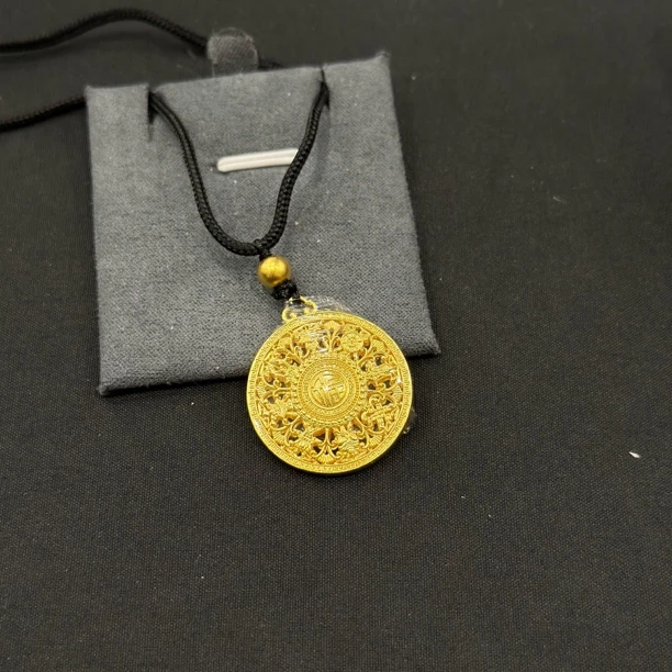 足金古法八宝罗盘吊坠爆款经典不过时