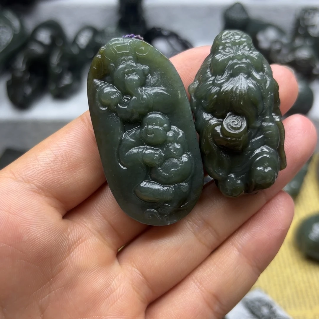 好***来和田玉（糖玉）未镶嵌颈饰