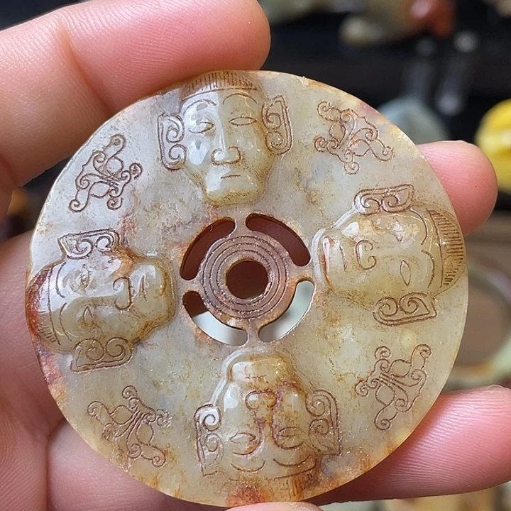 和田玉（糖玉）未镶嵌颈饰