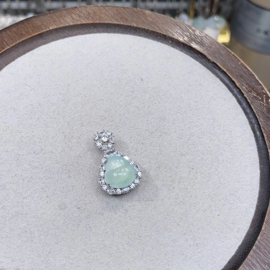 翡翠银S925镶嵌颈饰