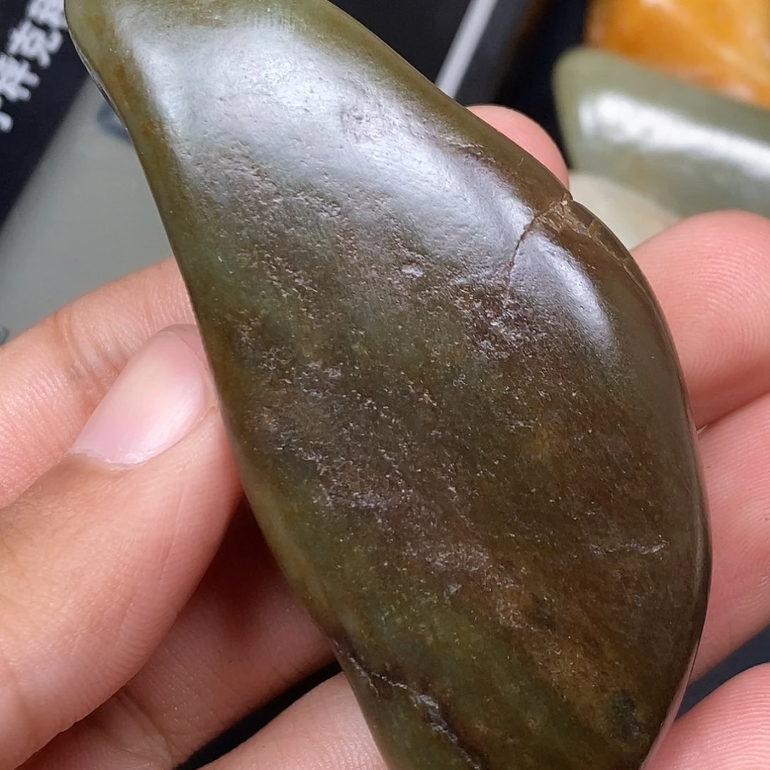 和田玉（糖玉）未镶嵌挂件