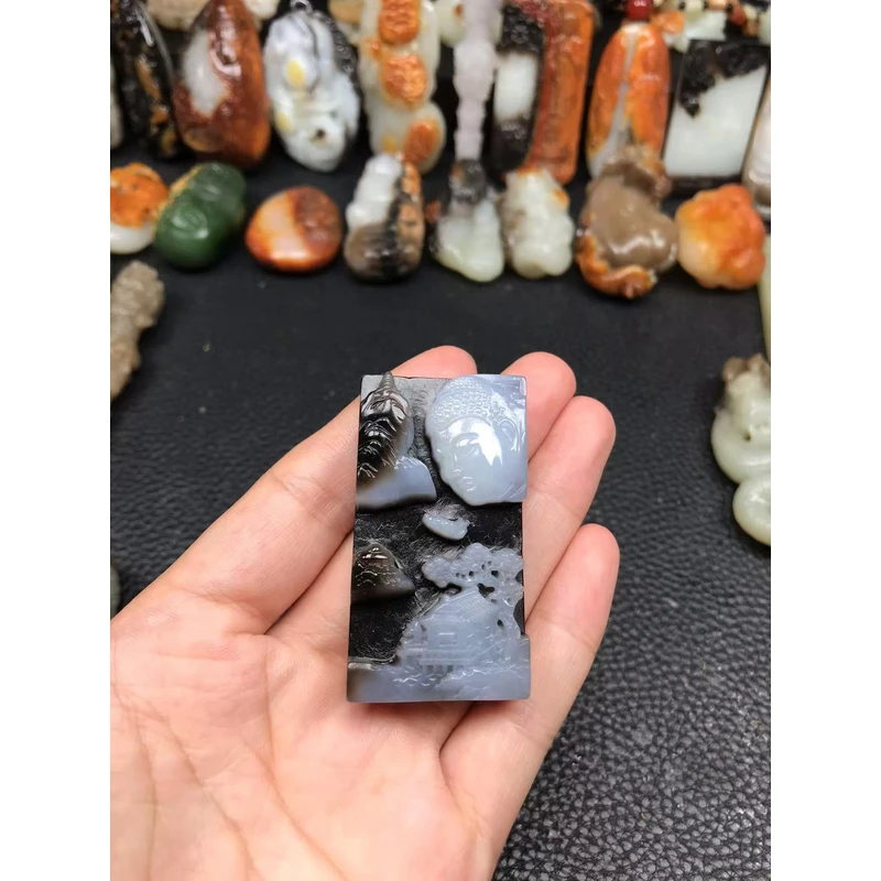 和田玉佛看天下，实物超棒