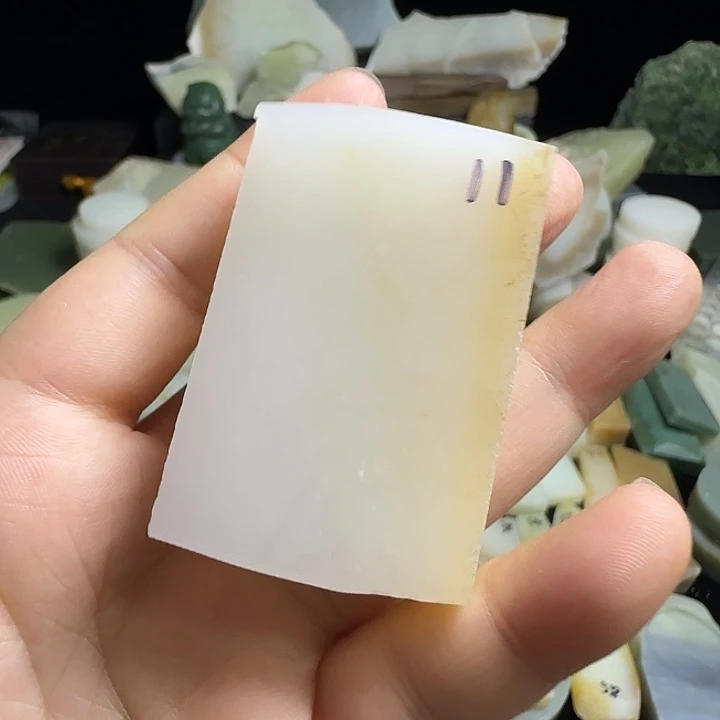 和田玉（白玉）未镶嵌珠宝半成品岚