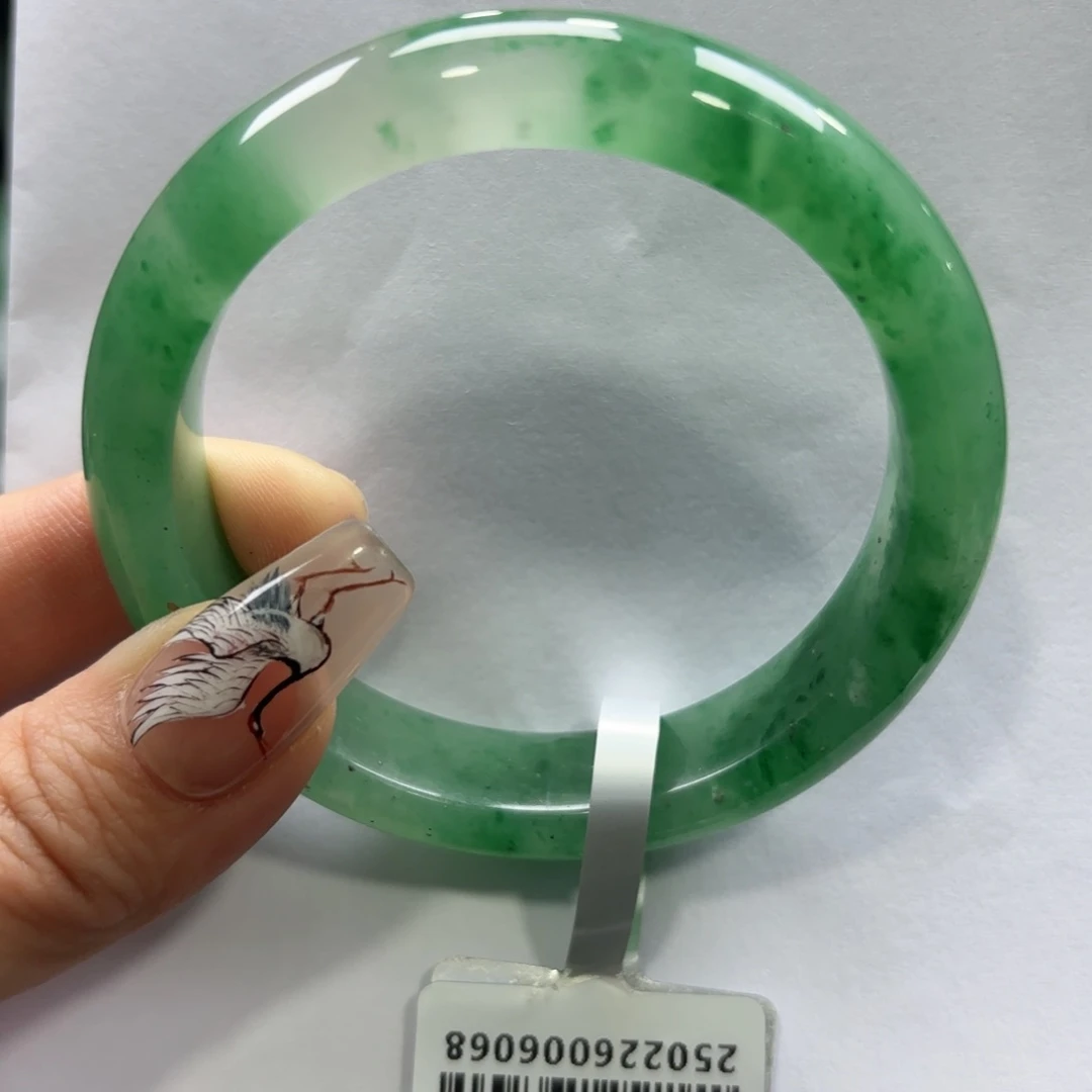 石英质玉手镯未镶嵌无**痕