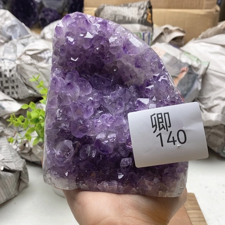 未镶嵌大型摆件（非配饰）紫晶