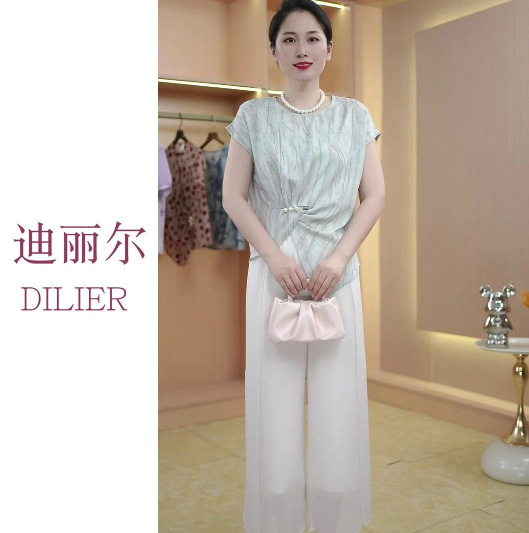 2025夏季新款中老年女装上衣小衫时尚宽松型九分裤减龄休闲洋气