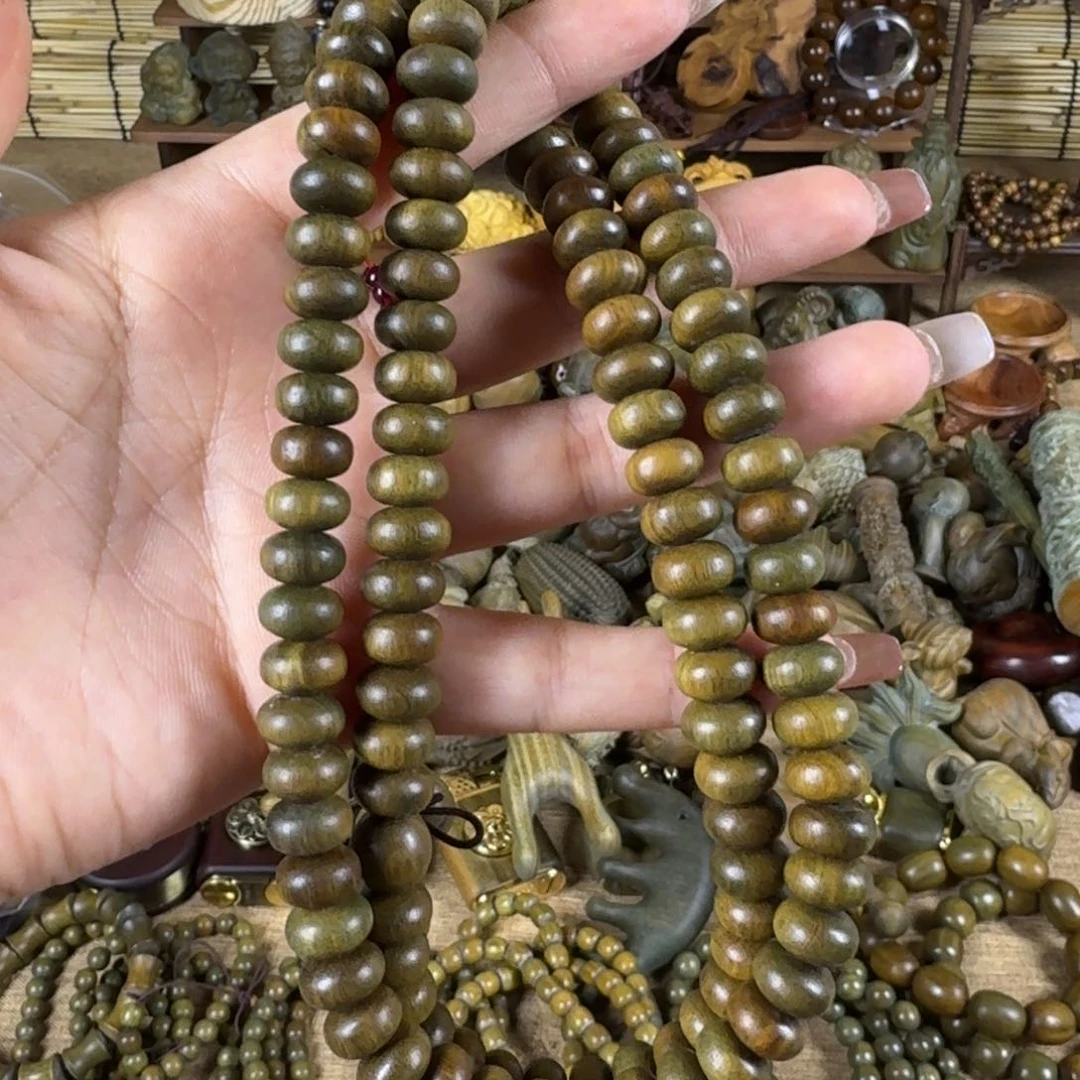 维腊木（绿檀）二*主算盘长串